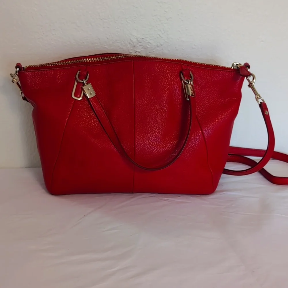 Coach Red Handbag - Picture 6 of 7